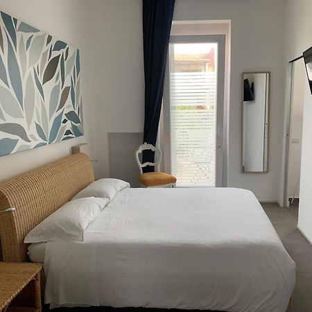 B&B Previsto Sole Чивитанова-Марке Экстерьер фото