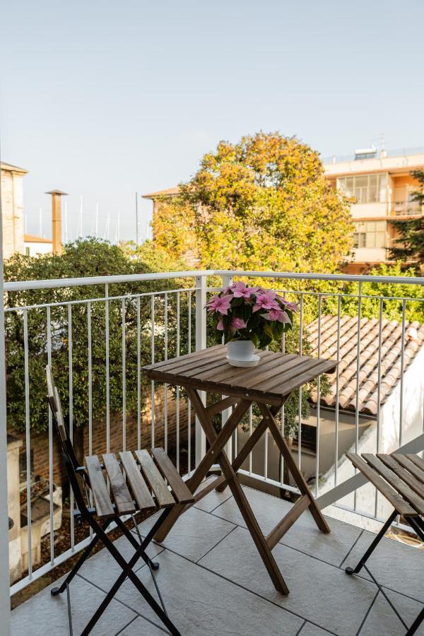 B&B Previsto Sole Чивитанова-Марке Экстерьер фото